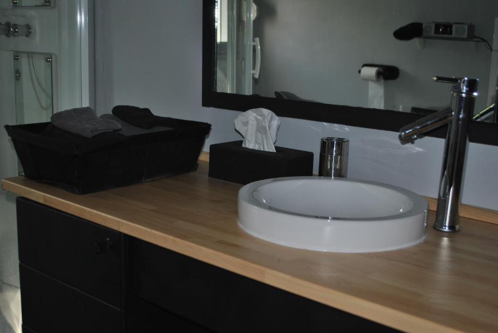 Chambres D'Hotes La Tribu Quévreville-la-Poterie Pokoj fotografie
